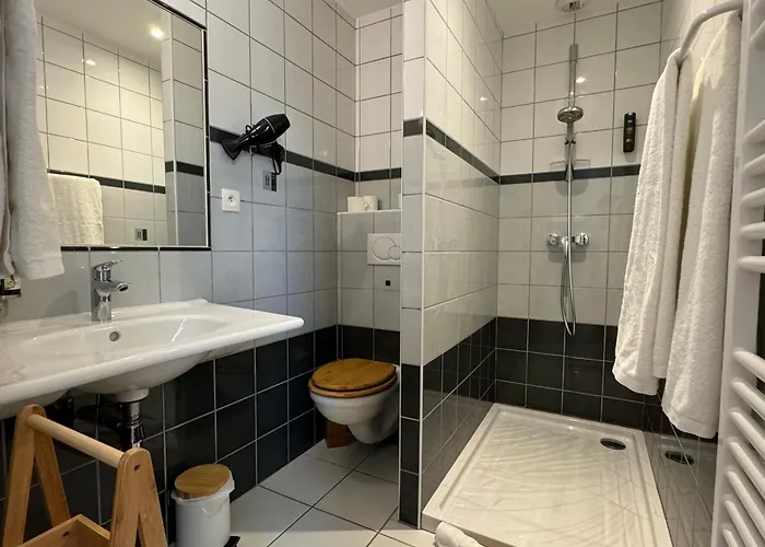 Logis Hotel Le Richelieu - Royan Atlantique