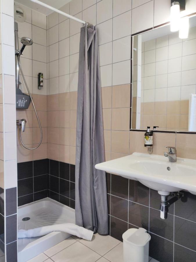 Logis Le Richelieu - Royan Atlantique Hotel